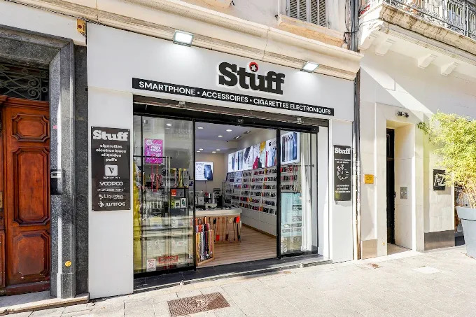 Façade de la boutique STUFF rue Saint-Ferréol à Marseille